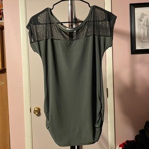 Sheer shoulder t shirt